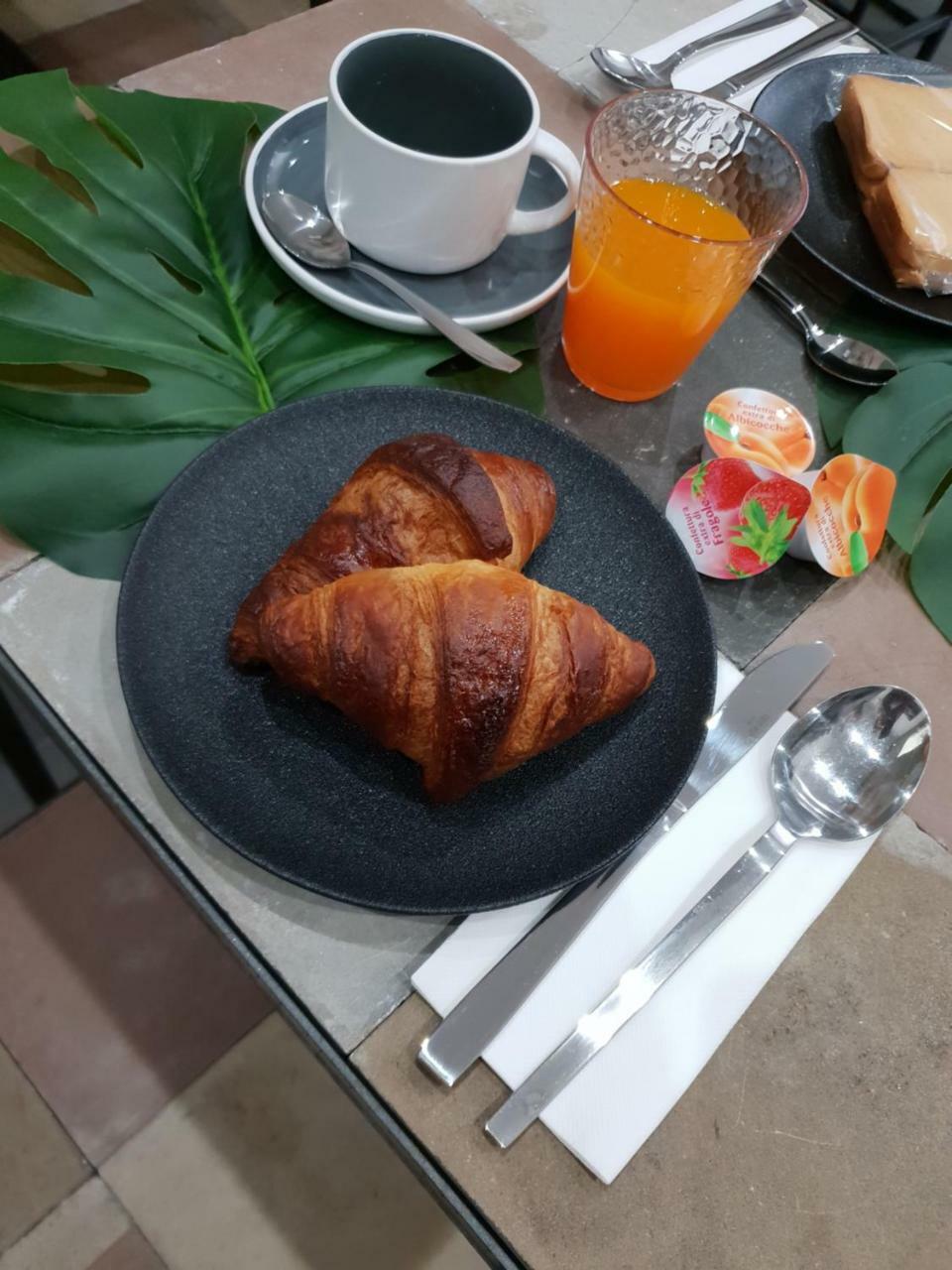 Palermo Inn Suite Εξωτερικό φωτογραφία